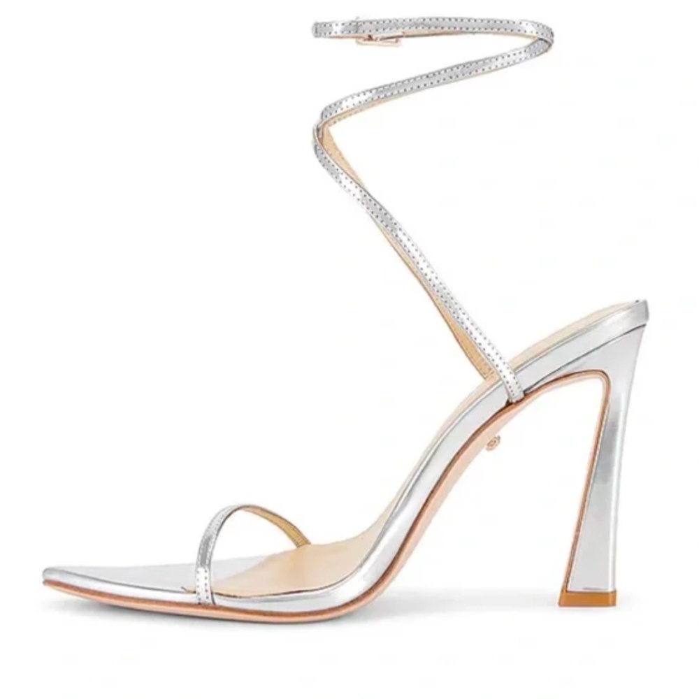 REVOLVE RAYE Moxxi Strappy Sandals Silver Metallic Ankle Strap Heels size7.5